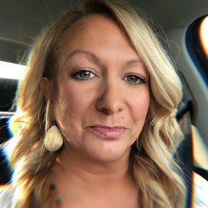 Meet your Posher, Paulina